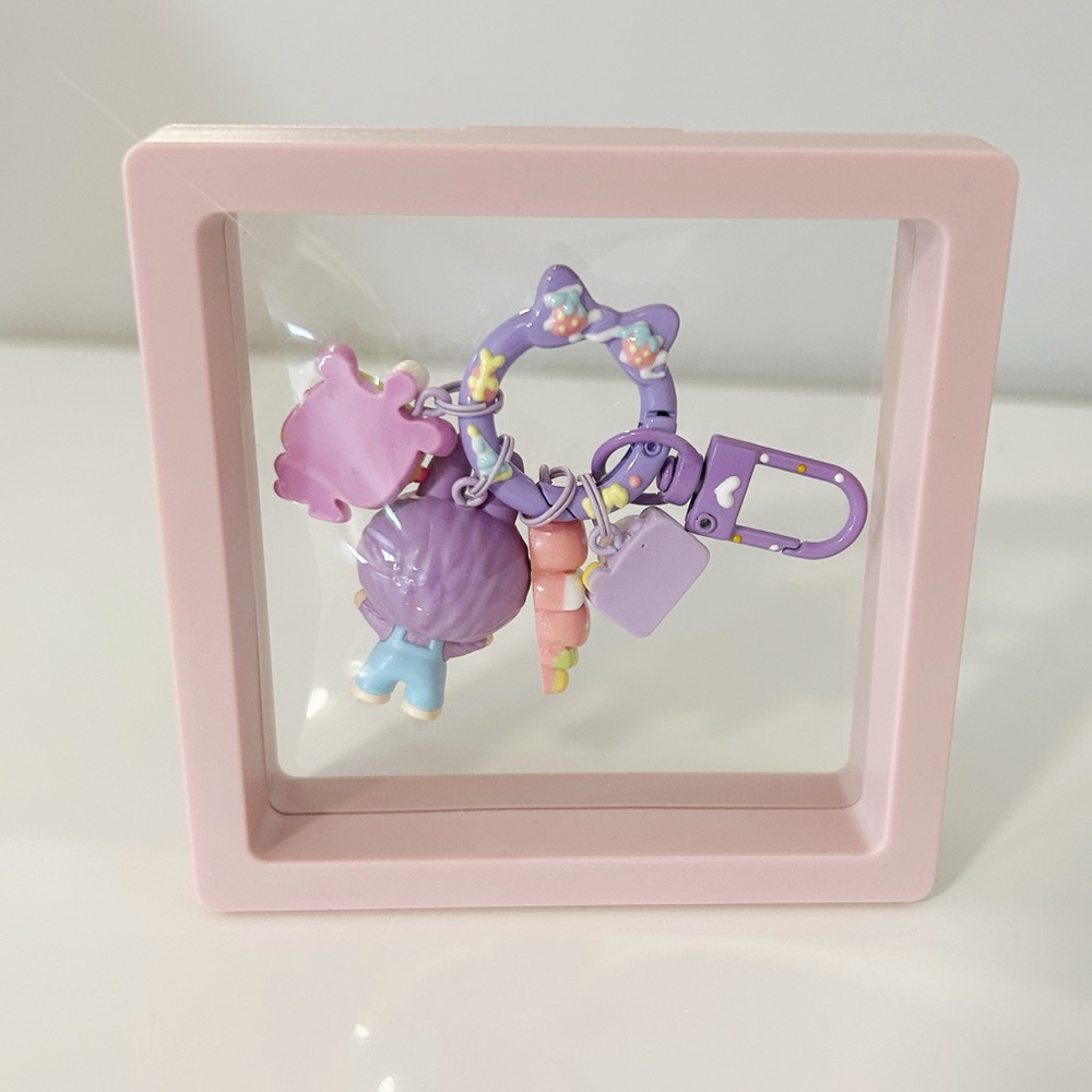 POP MART Labubu Keychain - Picture 3 of 3